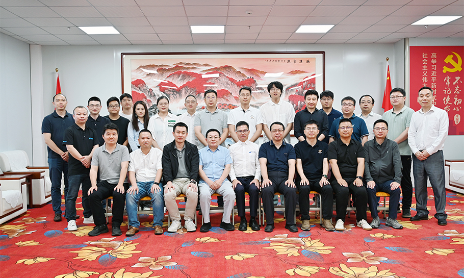 伟德国际1949领衔“类太阳光谱”技术革新与标准突破 定义照明产业新范式